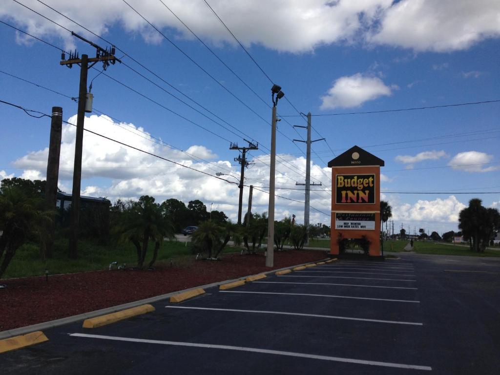 Americas Best Value Inn North Port Esterno foto